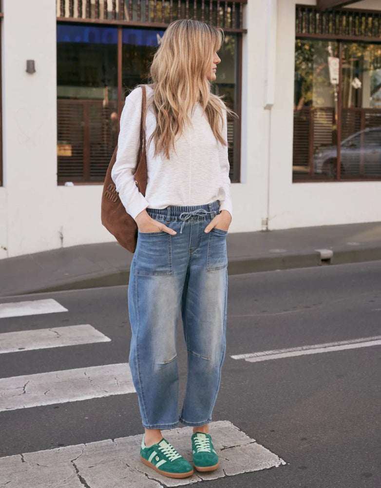 Leo Barrel Jeans - Blue Denim